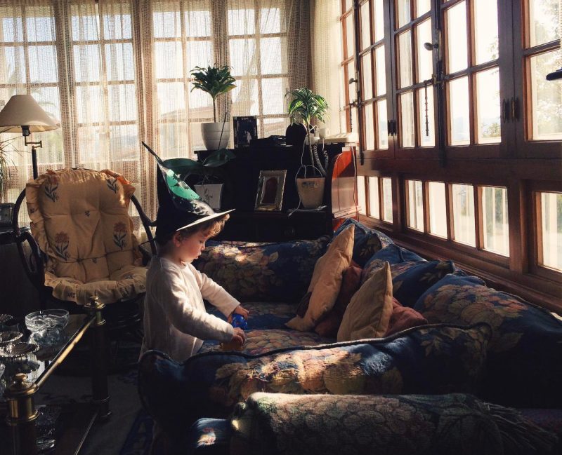 StoryTelling: un brujo en el salón